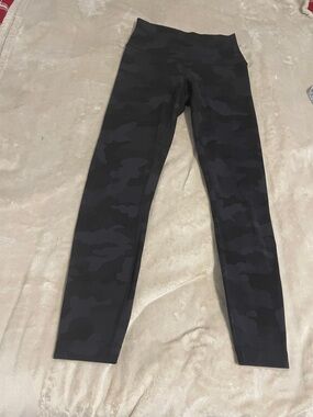lululemon athletica Black & Charcoal Camo Leggings